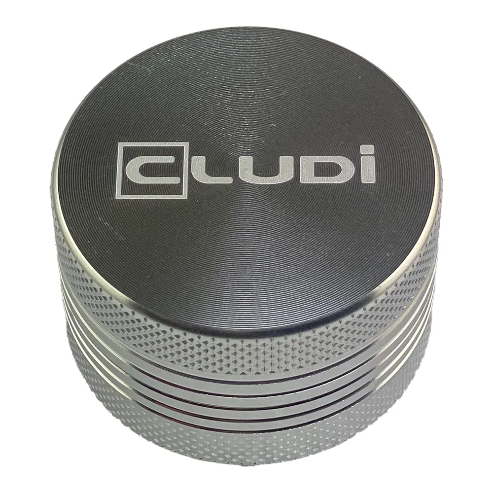 Cludi-Alugrinder-zweiteilig-silber-40mm-Unterseite
